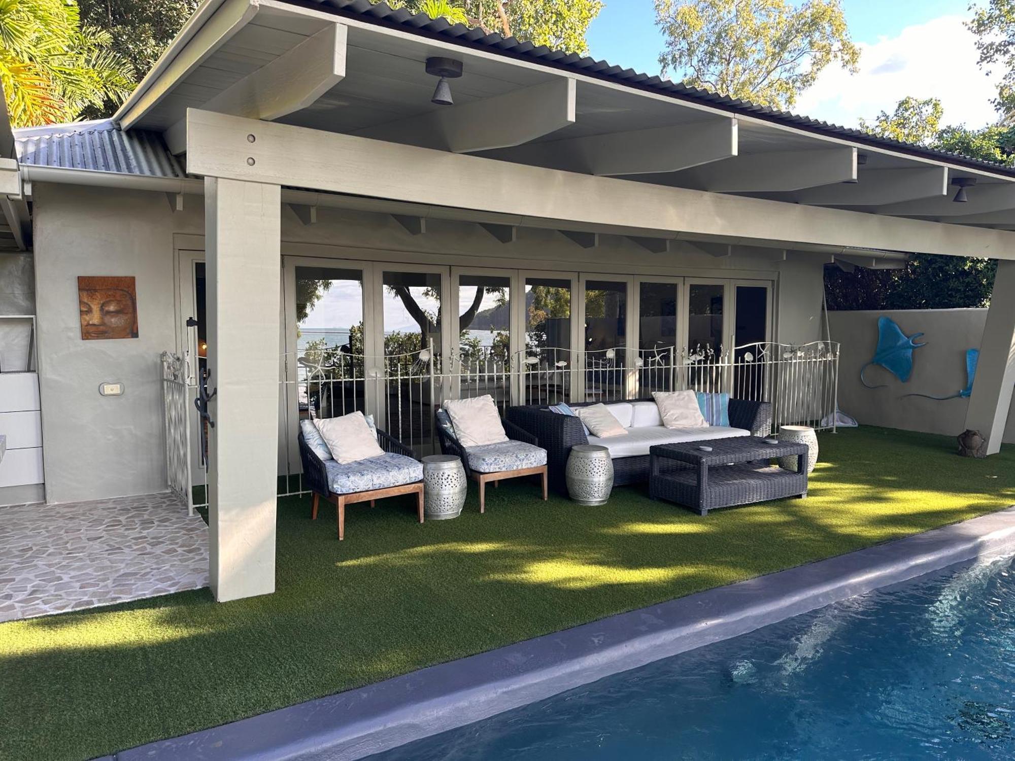 Beachfront Peace Cabin Oak Beach 外观 照片